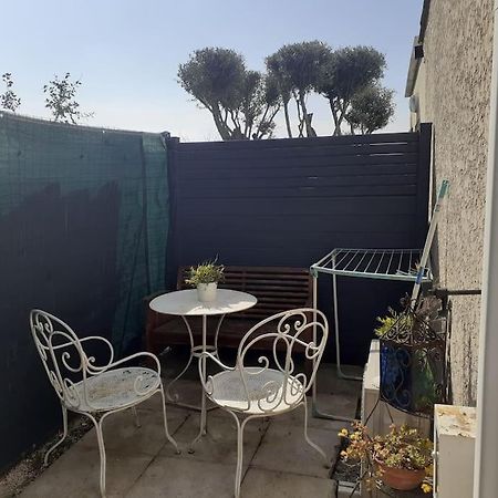 Studio- Terrasse -Place De Parking Prive Apartment Marseille Exterior photo